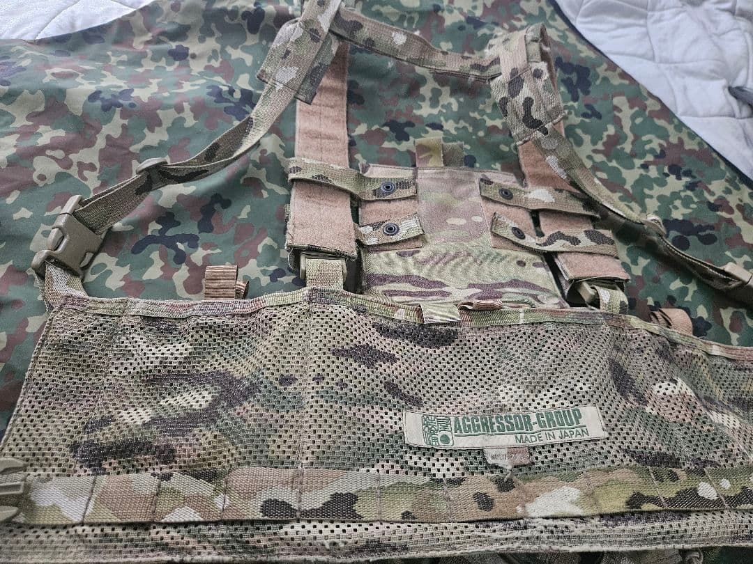 アグレッサーグループ マルチカム チェストリグ 　CSAR