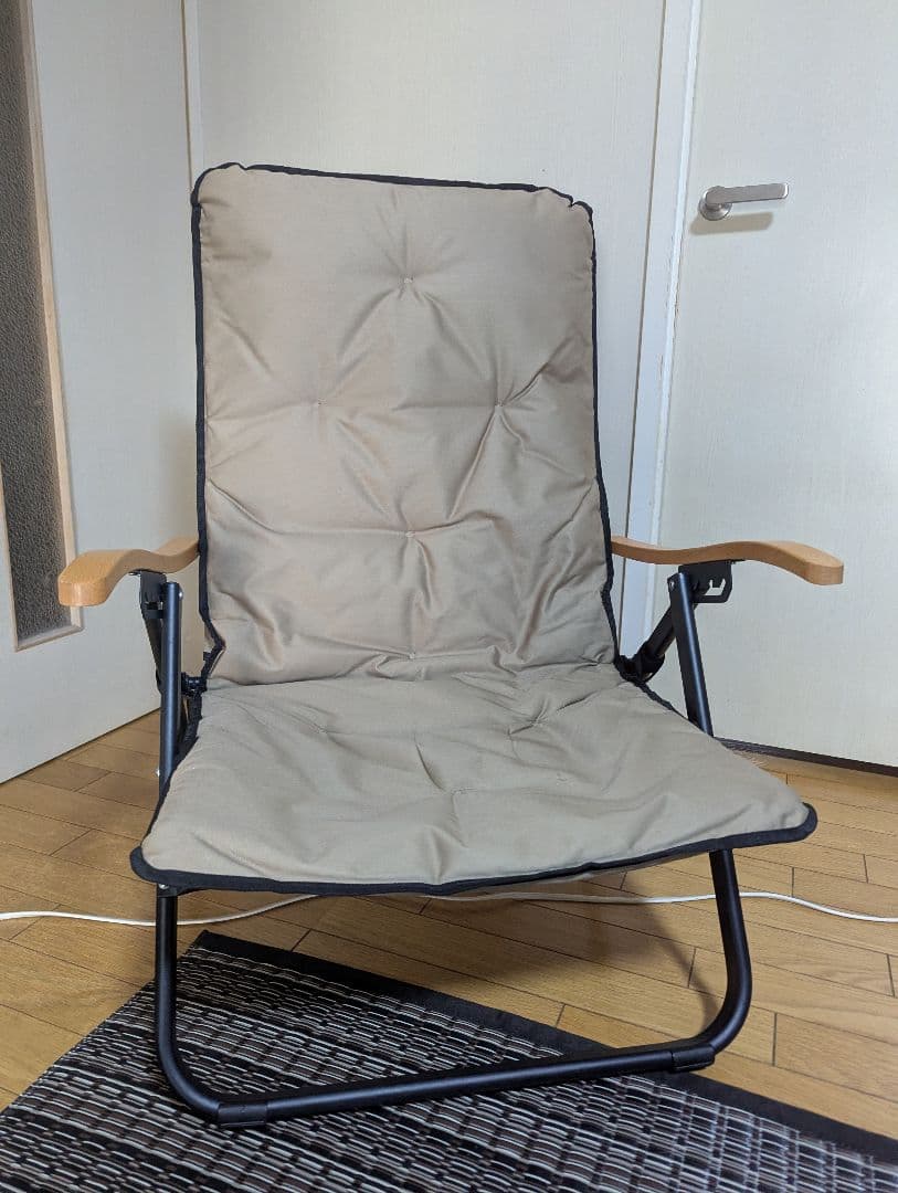 難燃リクライニングローチェア　ユージャック