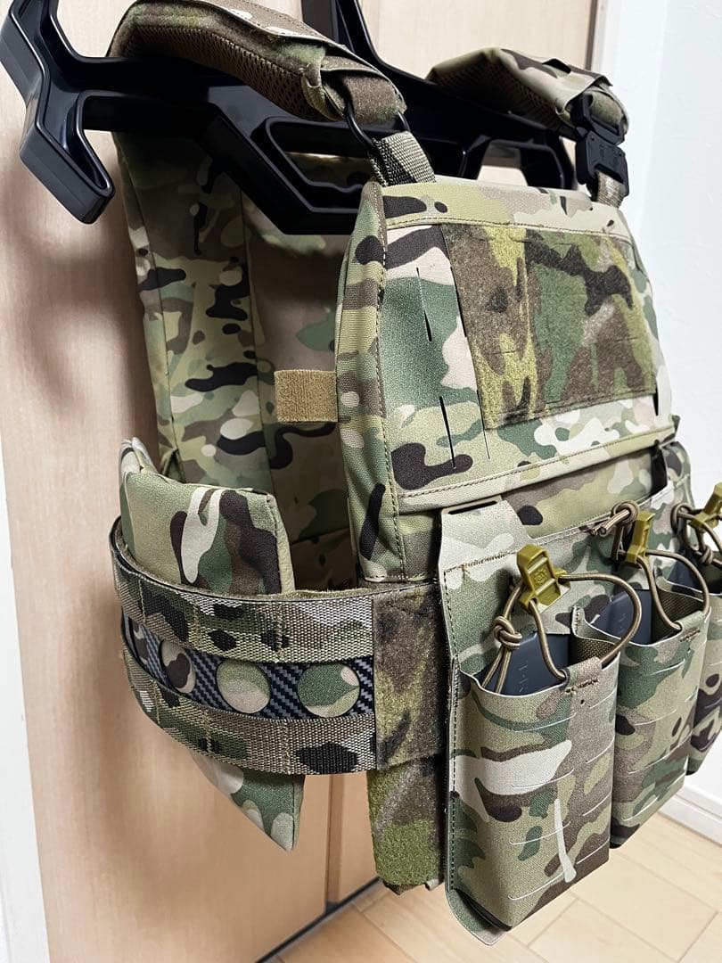 新品　FCPC V5 タイプ　プレキャリ　マルチカム　バックパネル