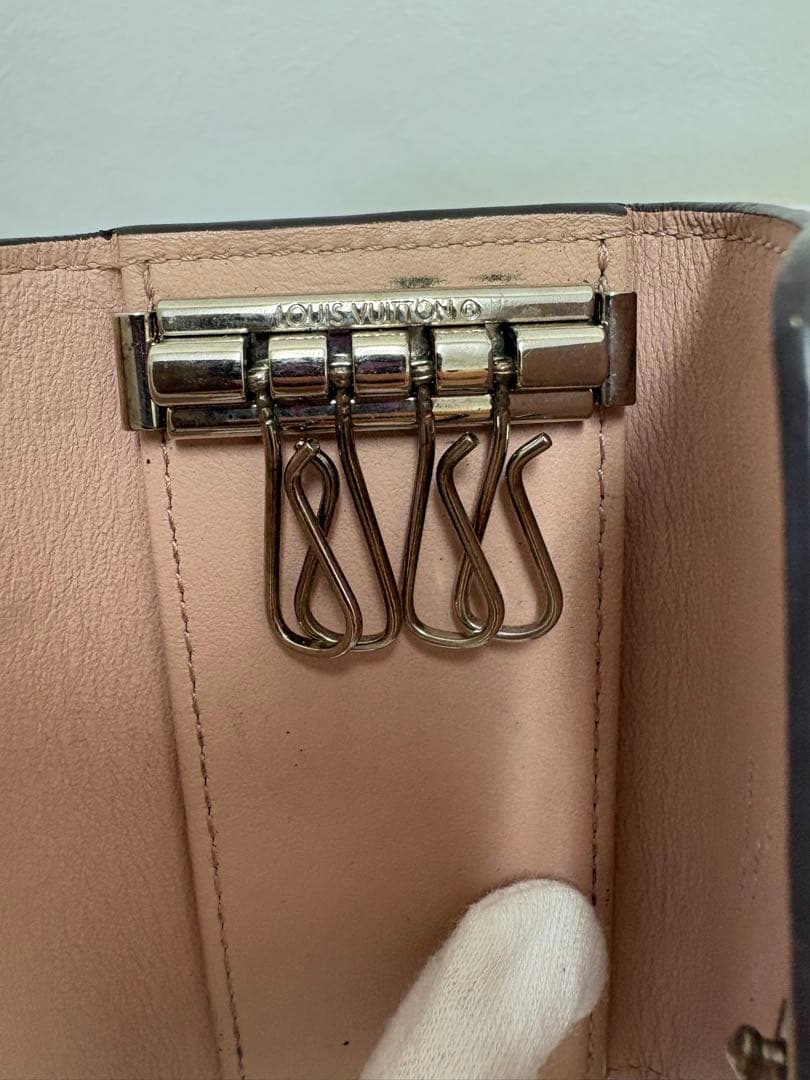 Louis Vuitton レザー キーケース