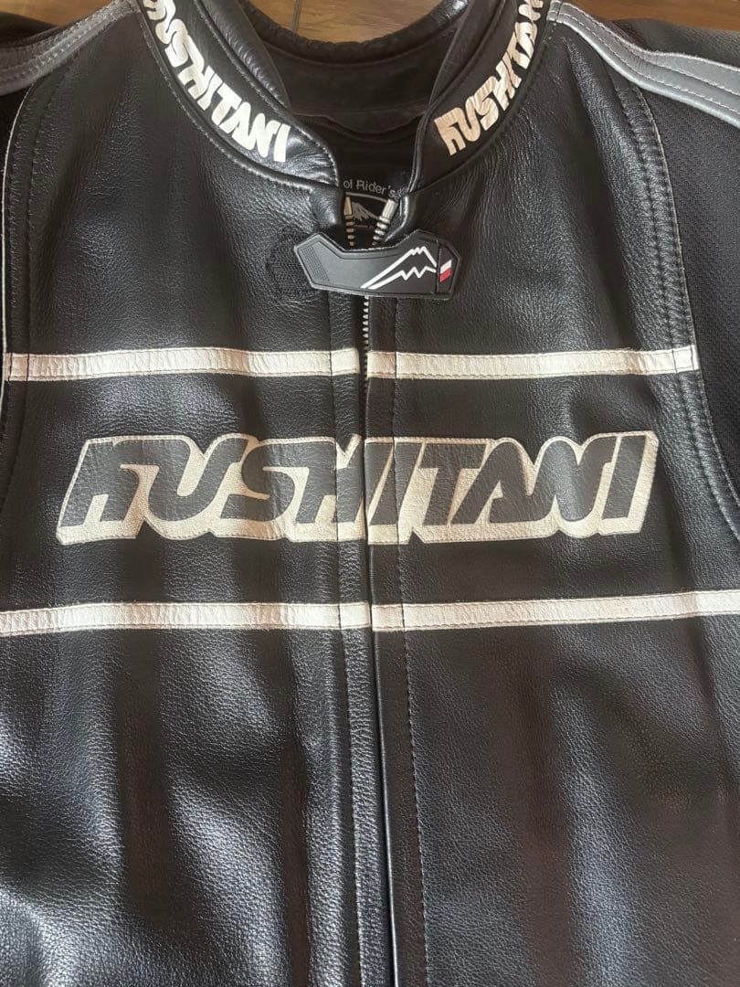 クシタニ　インフィニティRジャケット