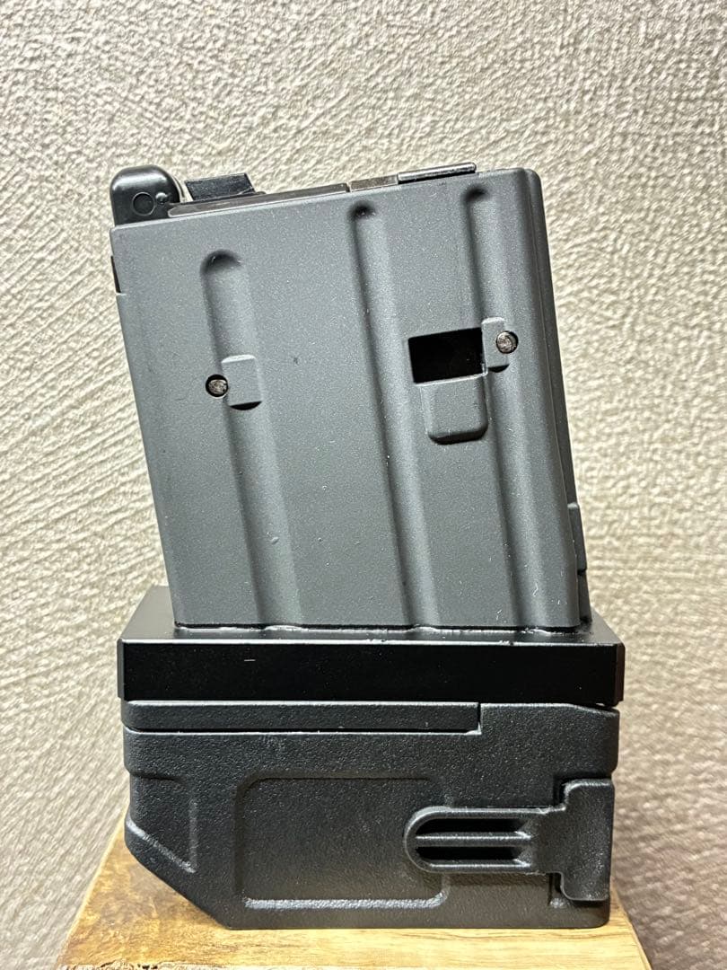 R7-34 東京マルイ GBB M4 マガジンアダプター 外部ソース仕様