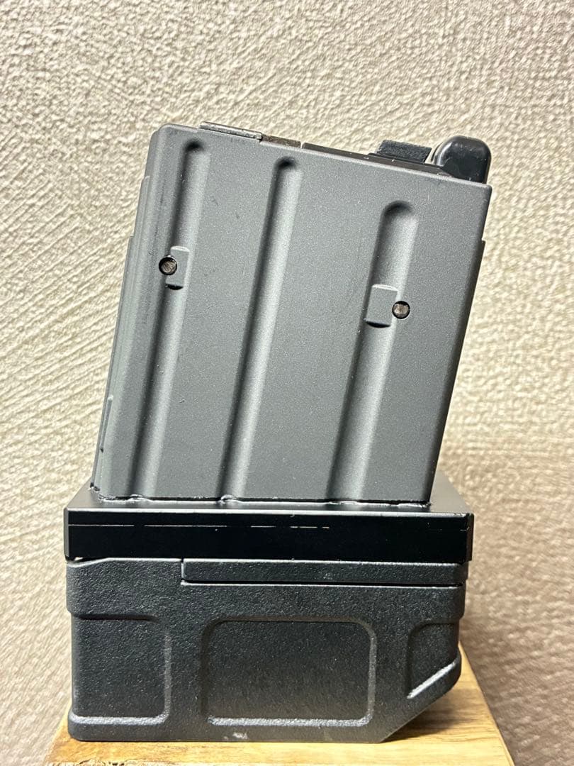 R7-34 東京マルイ GBB M4 マガジンアダプター 外部ソース仕様