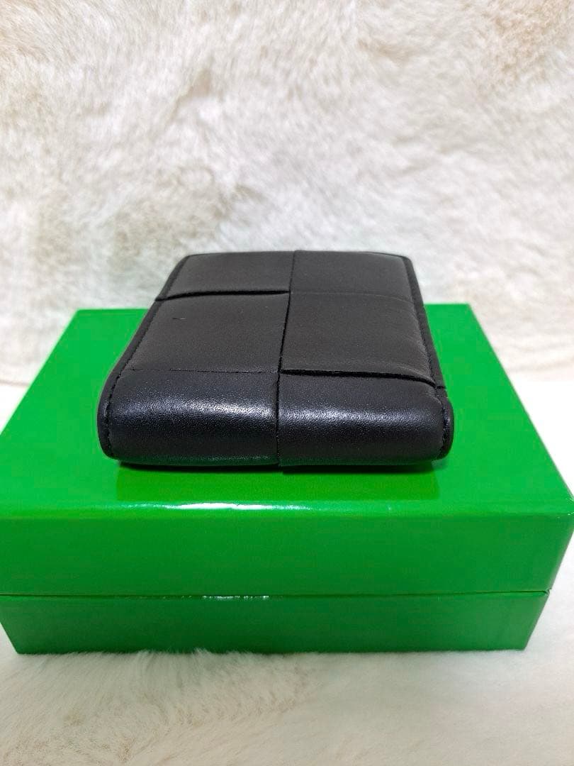 아자아자 ✨極美品　RFID搭載✨ボッテガ　二つ折り　カセット　小銭入れ