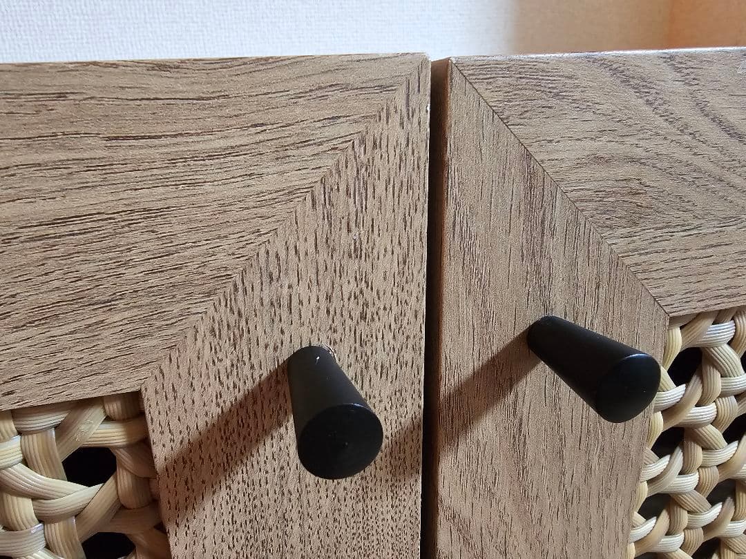 LOWYA　ラタン調キャビネット