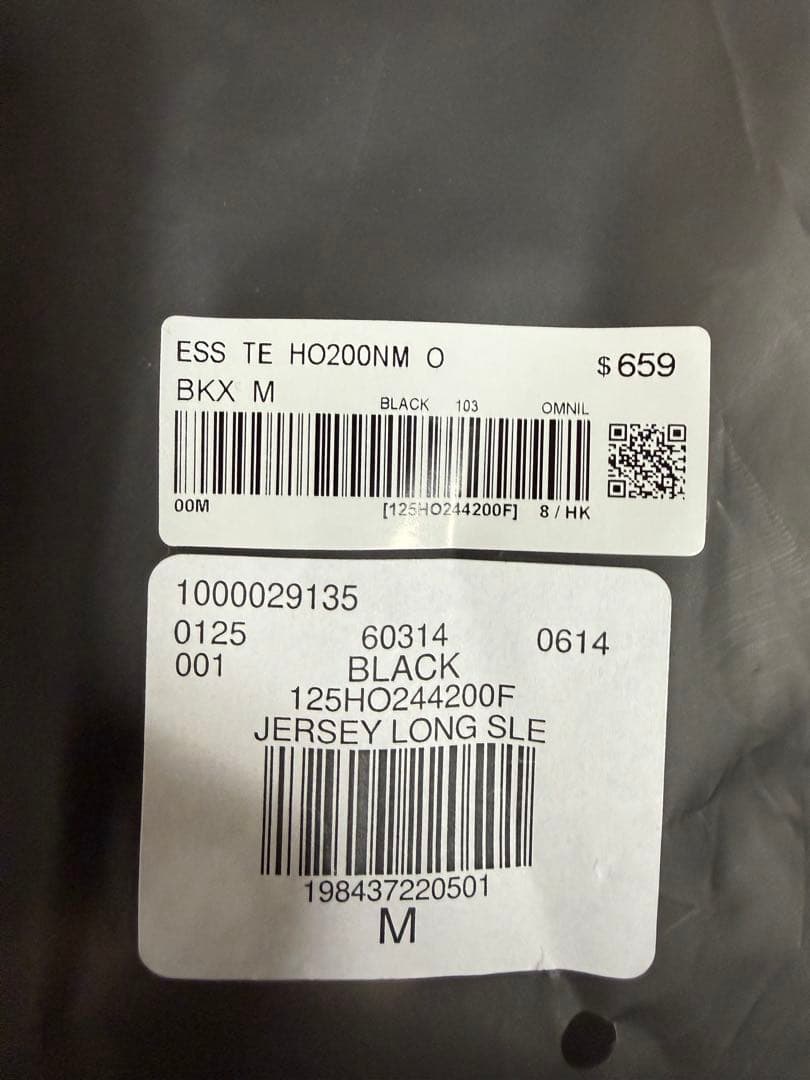 V*様 FEAR OF GOD ESSENTIALS 長袖カットソー M