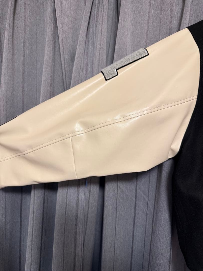 X-LARGE スタジャン ブラック/アイボリー