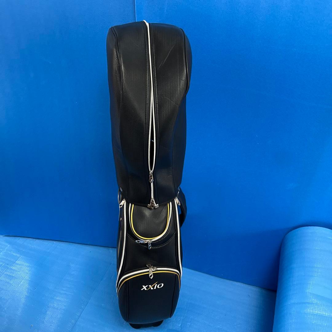 XXIO ブラック キャディバッグ