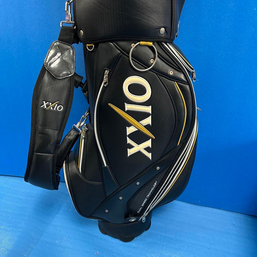 XXIO ブラック キャディバッグ