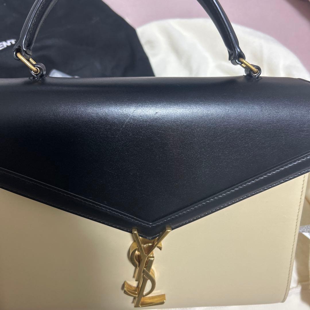 Saint Laurent カサンドラ ハンドバッグ 白黒