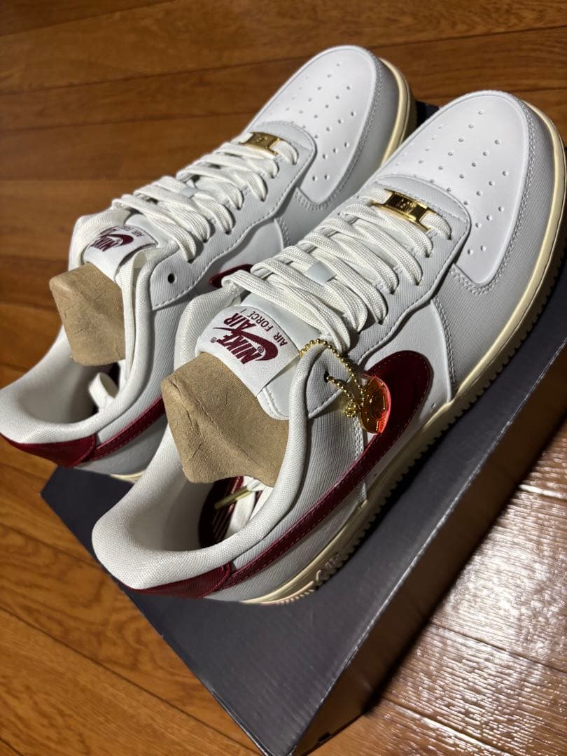 お値下げ★NIKE WMNS AIR FORCE 1 '07 SE 9.5