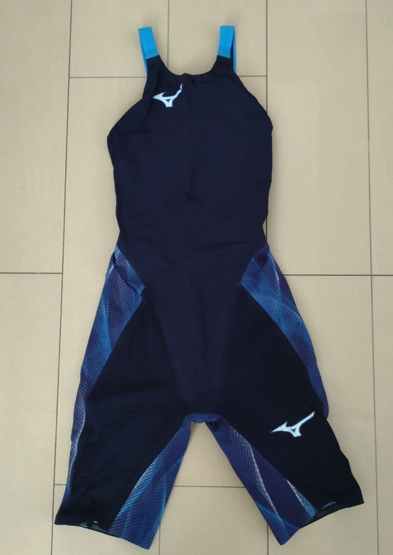 ミズノ 高速水着 GX・SONIC V MR