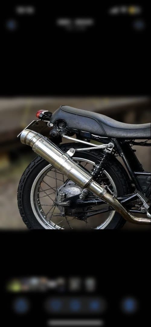 SR400スリップオンマフラー　はね上げ　メーカー不明