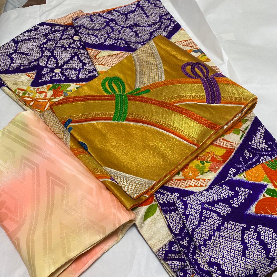 振袖　長襦袢　袋帯　3点セット　紺色　紫　有松絞り　鹿の子絞り　金駒刺繍　金彩