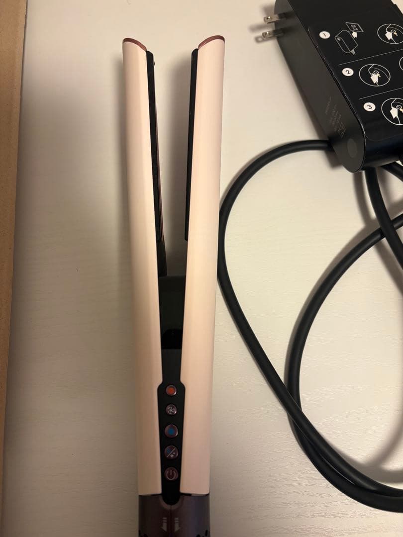 ダイソン　ヘアストレイトナー　ドライヤー　ピンク　保証期間内