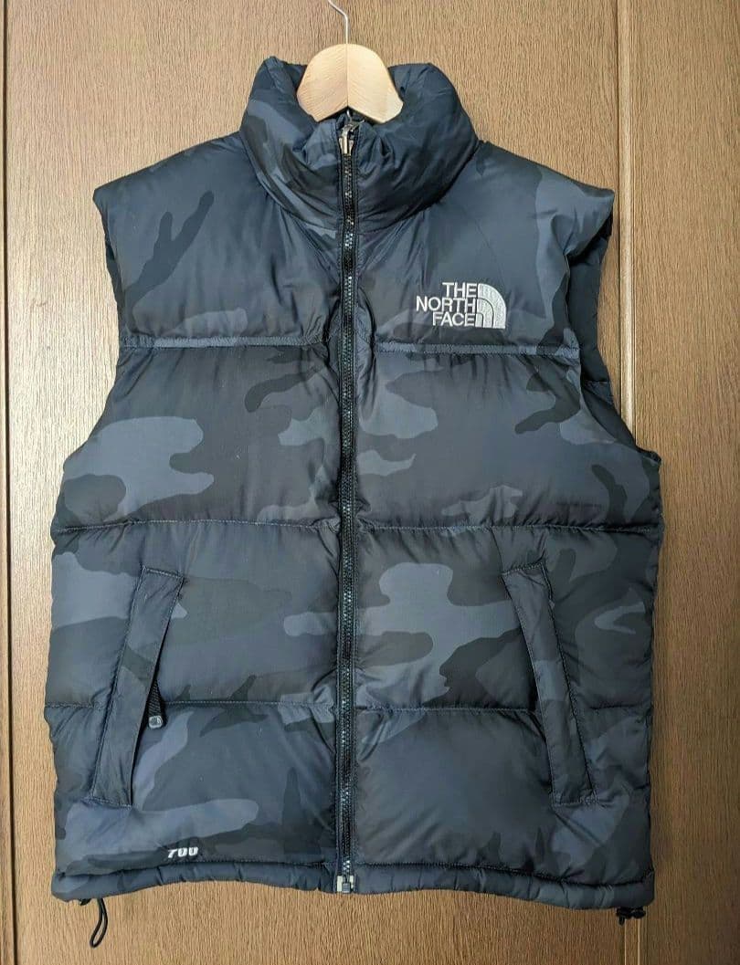 【美品】 NORTH FACE 迷彩ヌプシダウンベスト ND01587