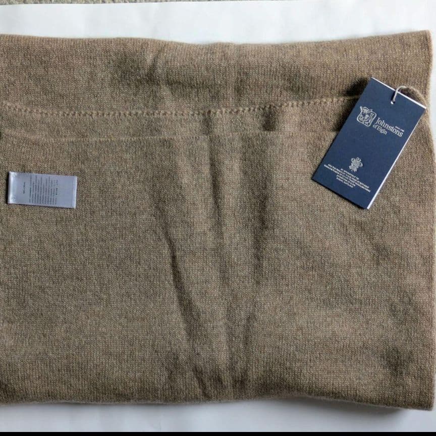 未使用　ジョンストンズ　マフラーストール　オッター