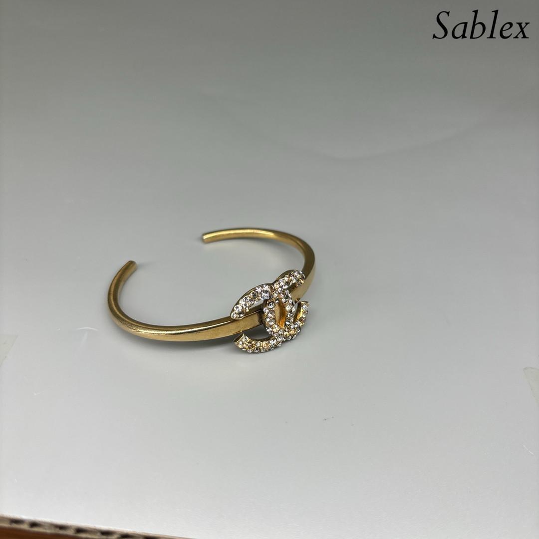 【極美品】CHANEL シャネル ラインストーン 07 ココマーク バングル