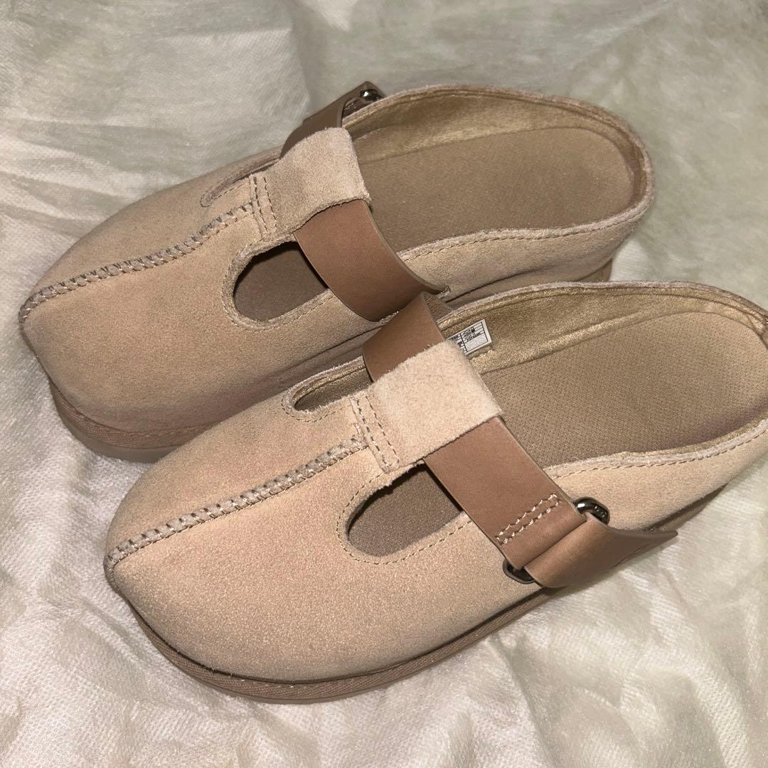 新作　UGG アグ　GOLDENSTAR HI CLOGレディース　サンド