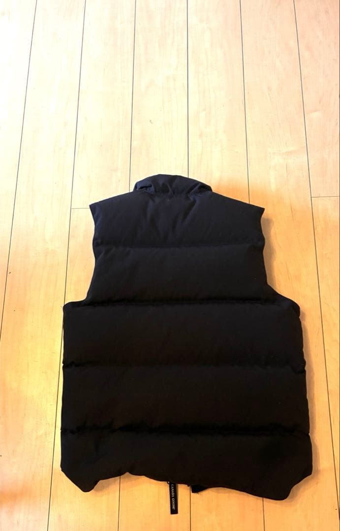 美品！メンズ  ダウンベスト　ネイビー