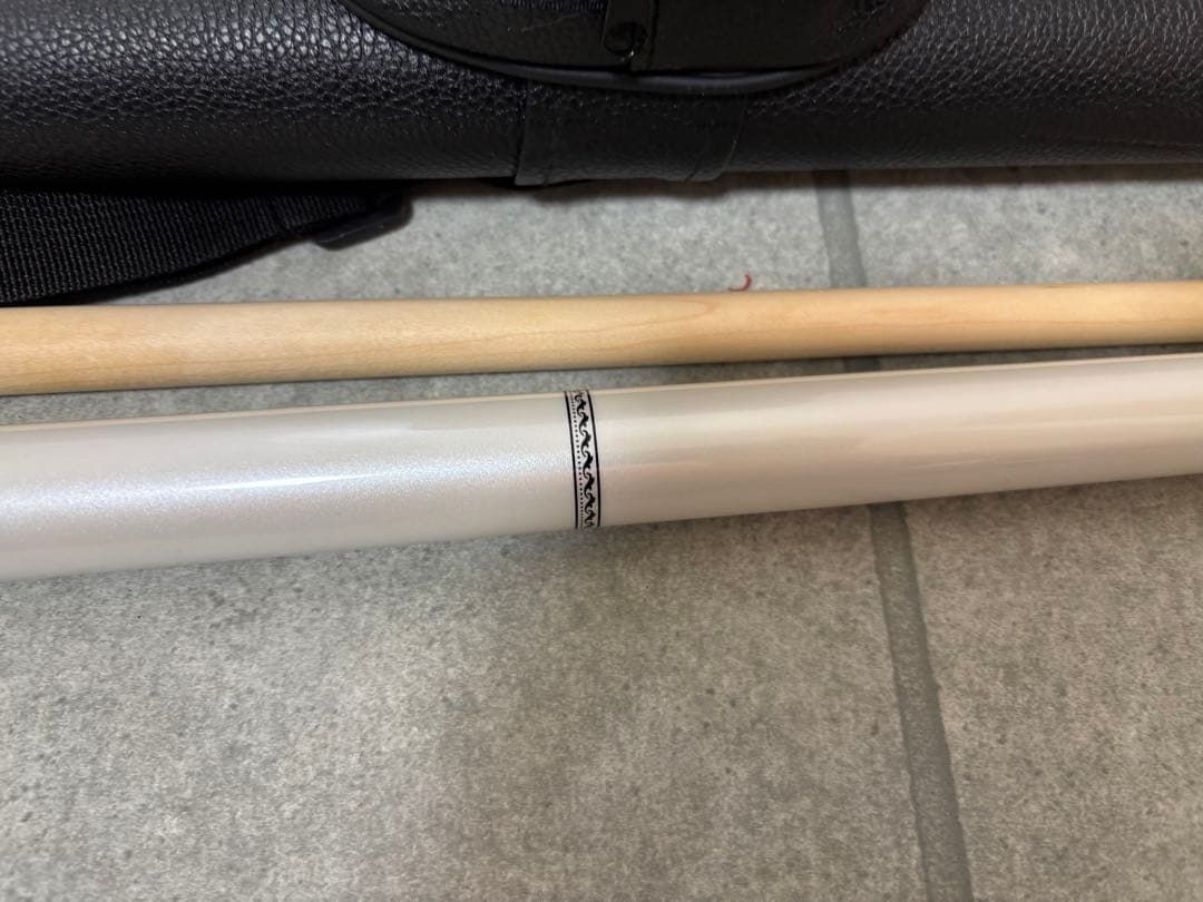 ビリヤード　CUESOUL キューソウル　キュー　ケース付き　美品