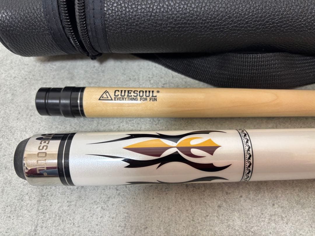 ビリヤード　CUESOUL キューソウル　キュー　ケース付き　美品