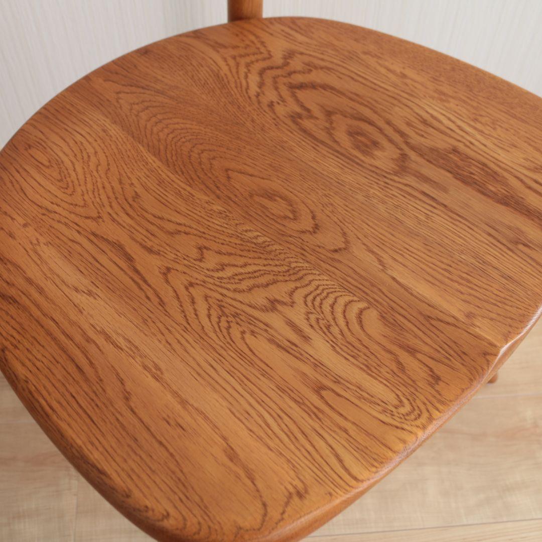 HIDA CRESCENT Oak Chair Repainted ②