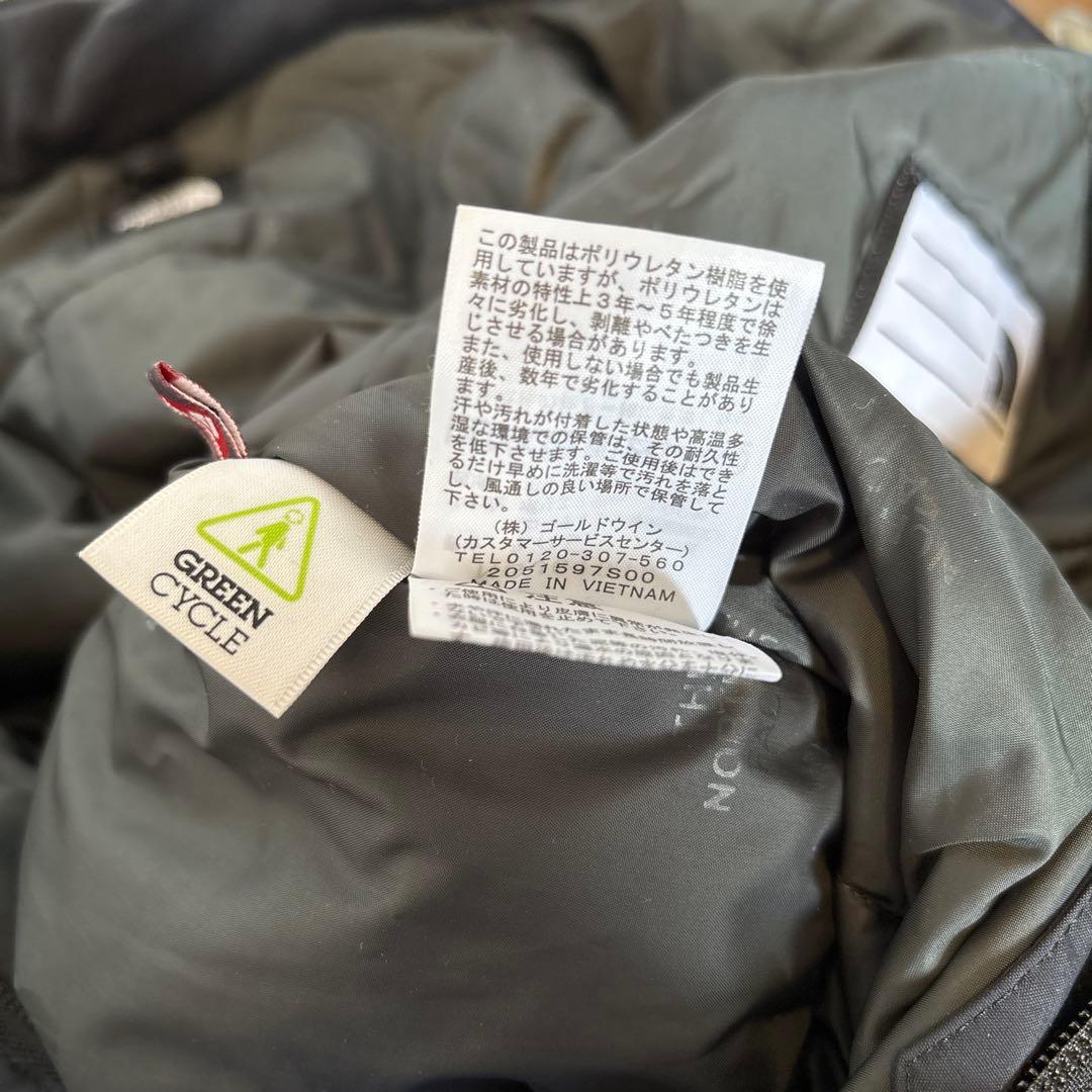 THE NORTH FACE（ザノースフェイス） キッズ　スノースーツ　つなぎ