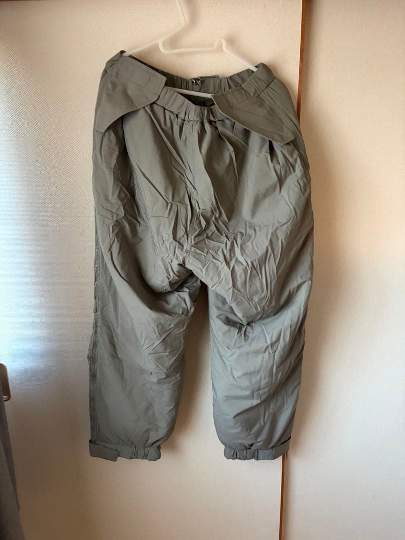 米軍　実物　LEVEL7 PRIMALOFT MEDIUM REGULAR