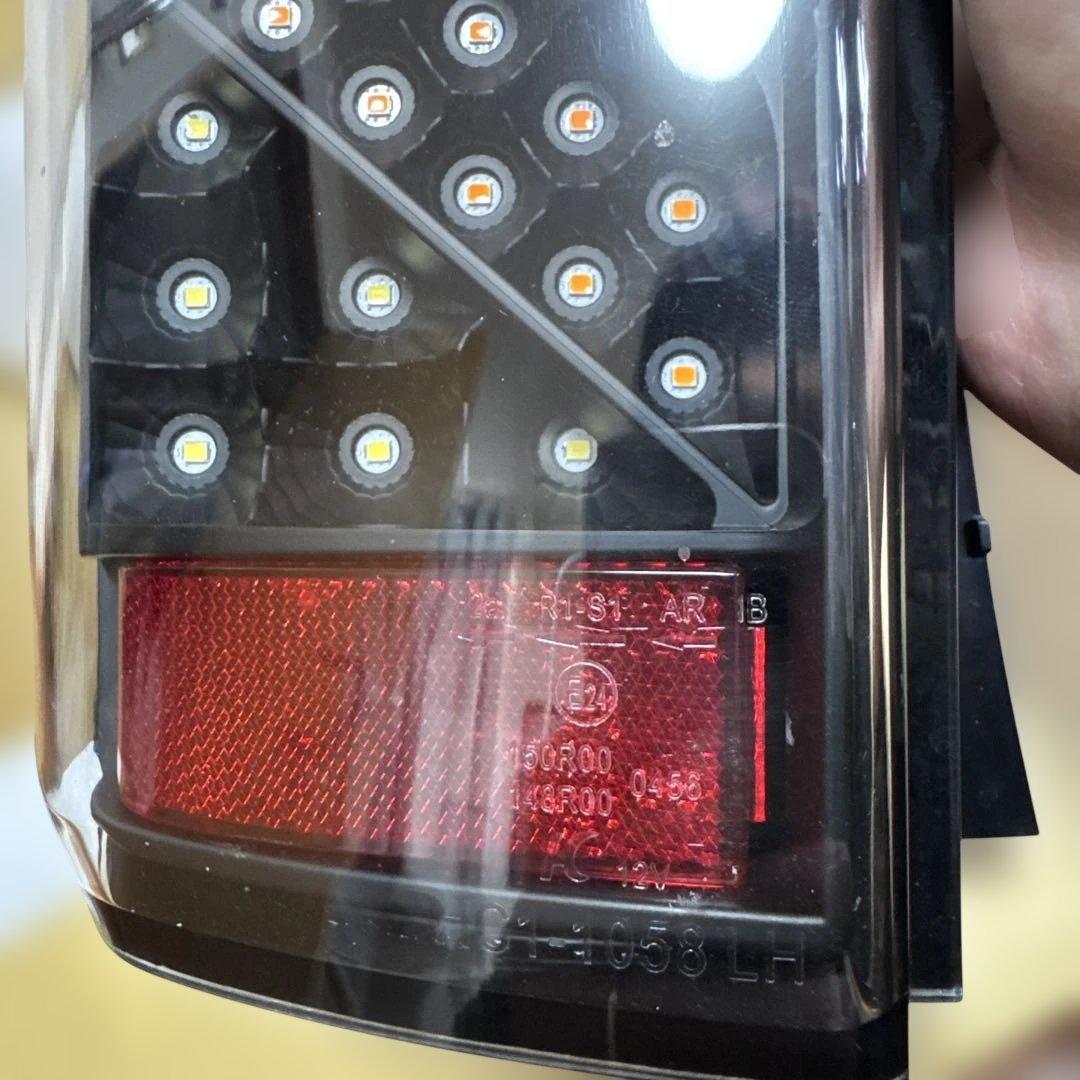 プロボックス ショウワガレージ　テールランプ