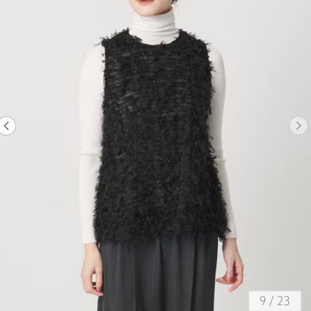 ユナイテッドアローズ ☆ ブラックファーベスト ノースリーブ