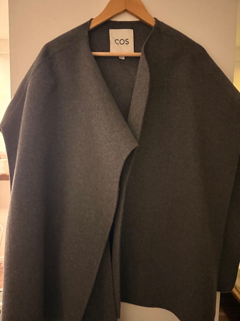 COS ウールブレンドケープ　グレー