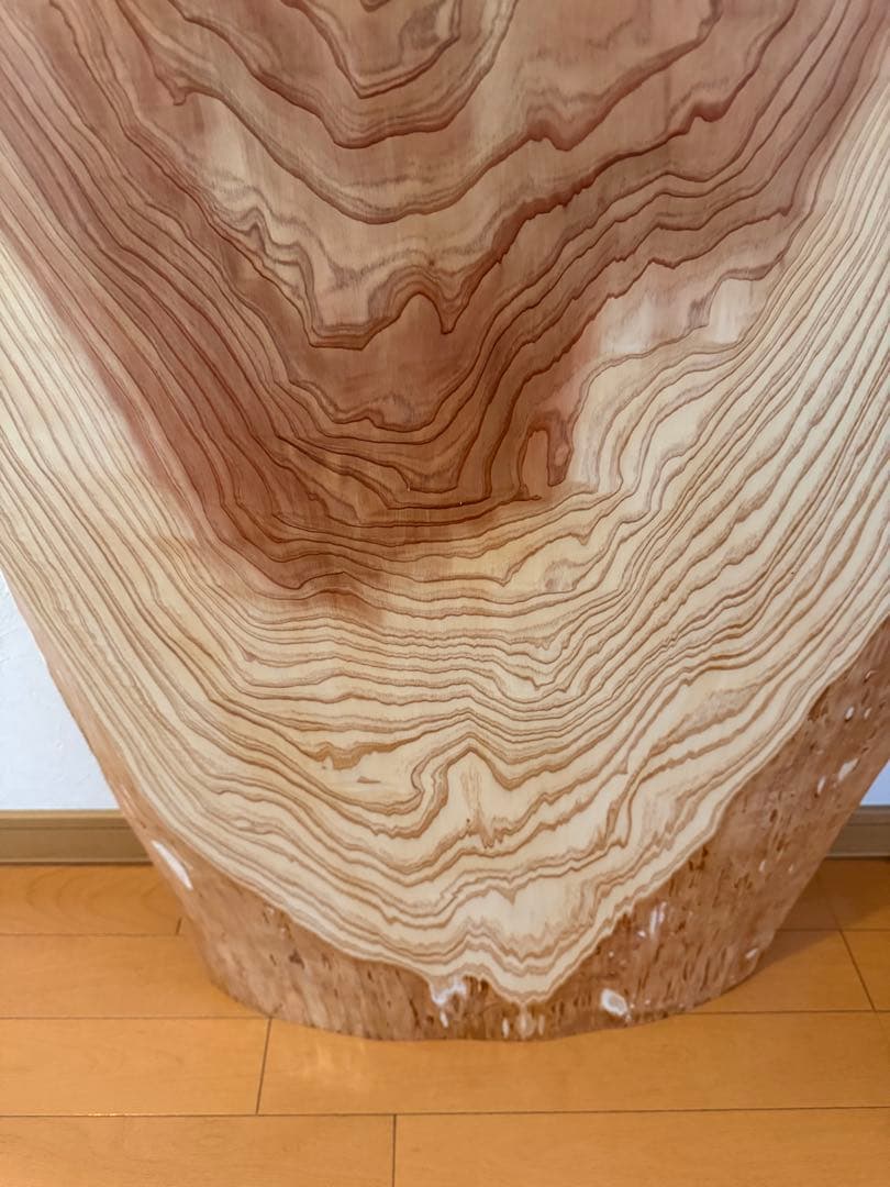 天然杉の一枚板根っこ部分木目テーブル