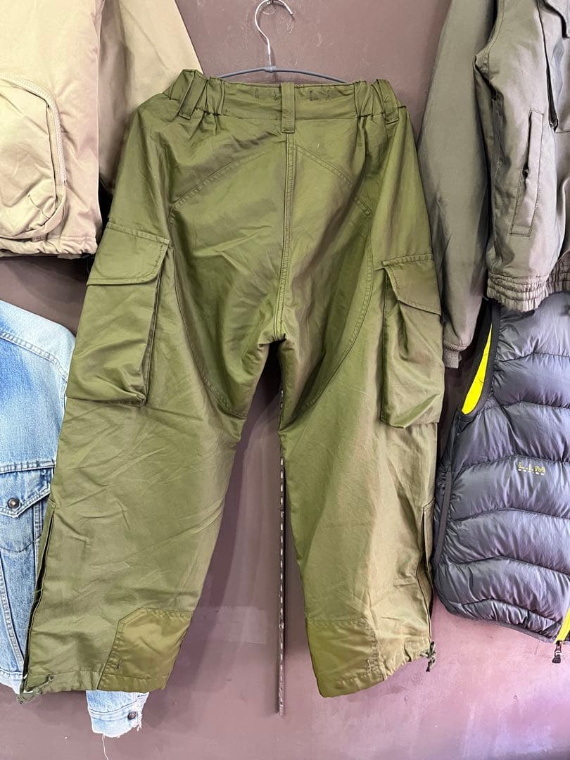 カナダ軍 パンツ ECW トラウザース USAF USMC レベル7 ECWCS