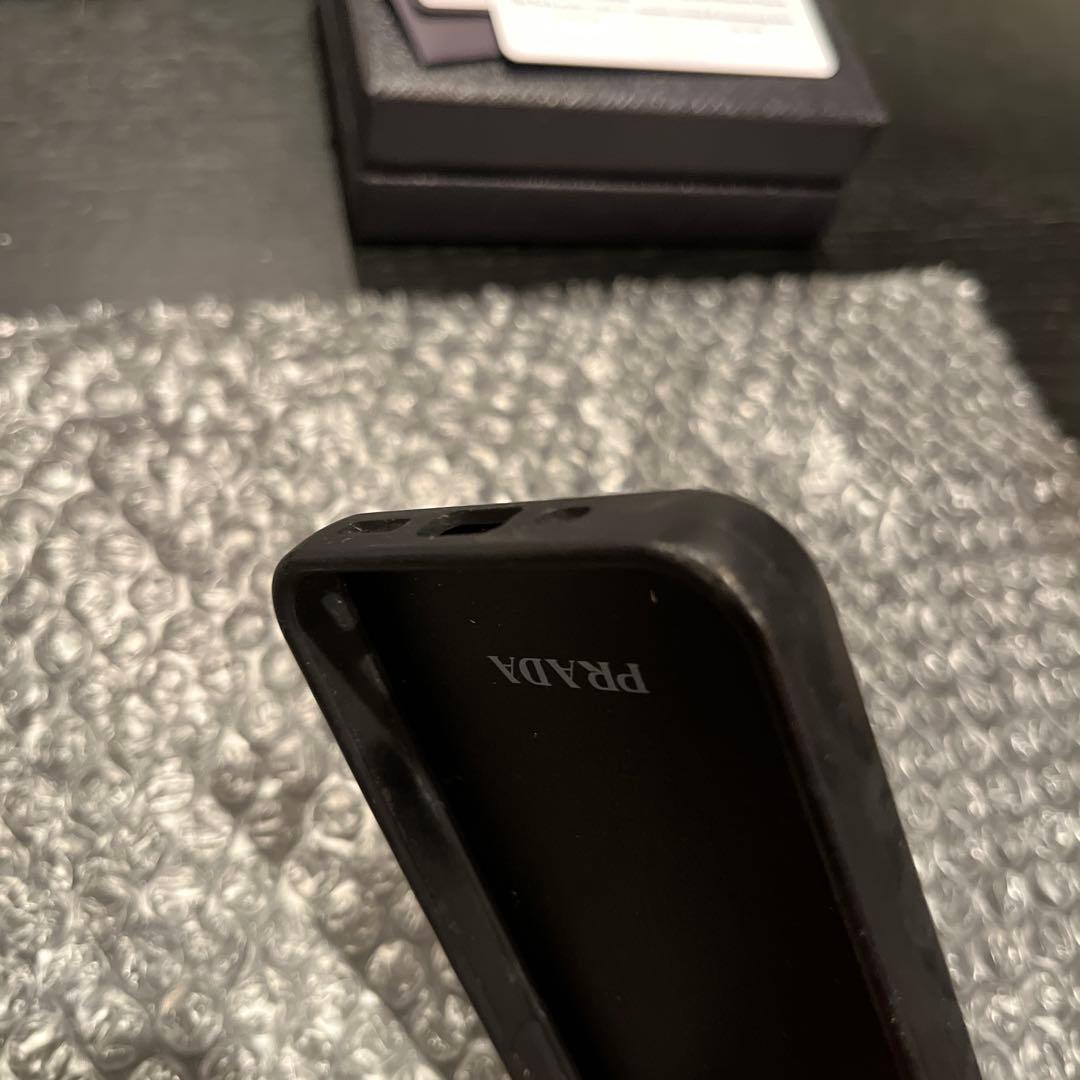 iPhone13ミニ用ケース　PRADA