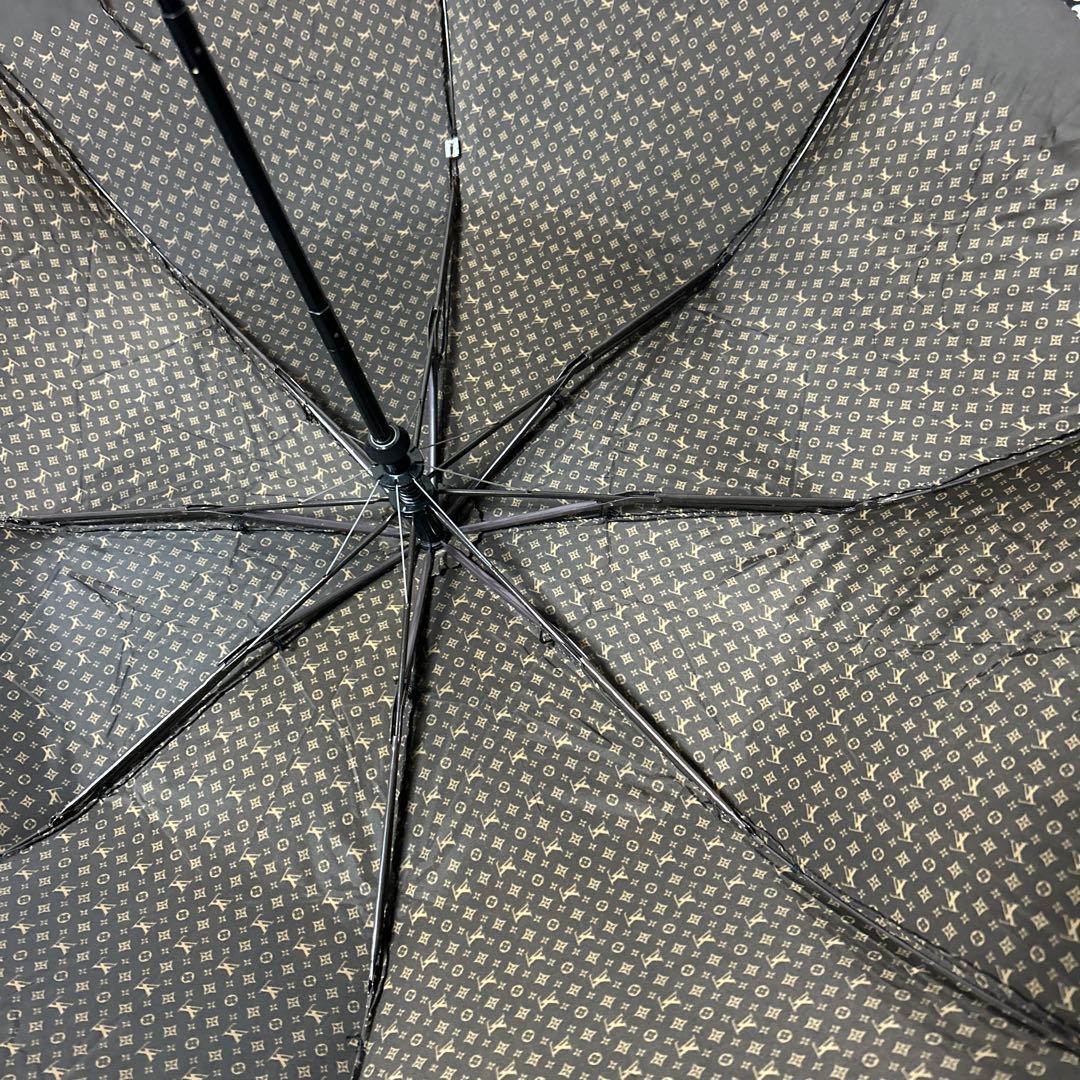 ♦️ヴィトン♦️モノグラム折りたたみ傘♦️総柄…美品♦️