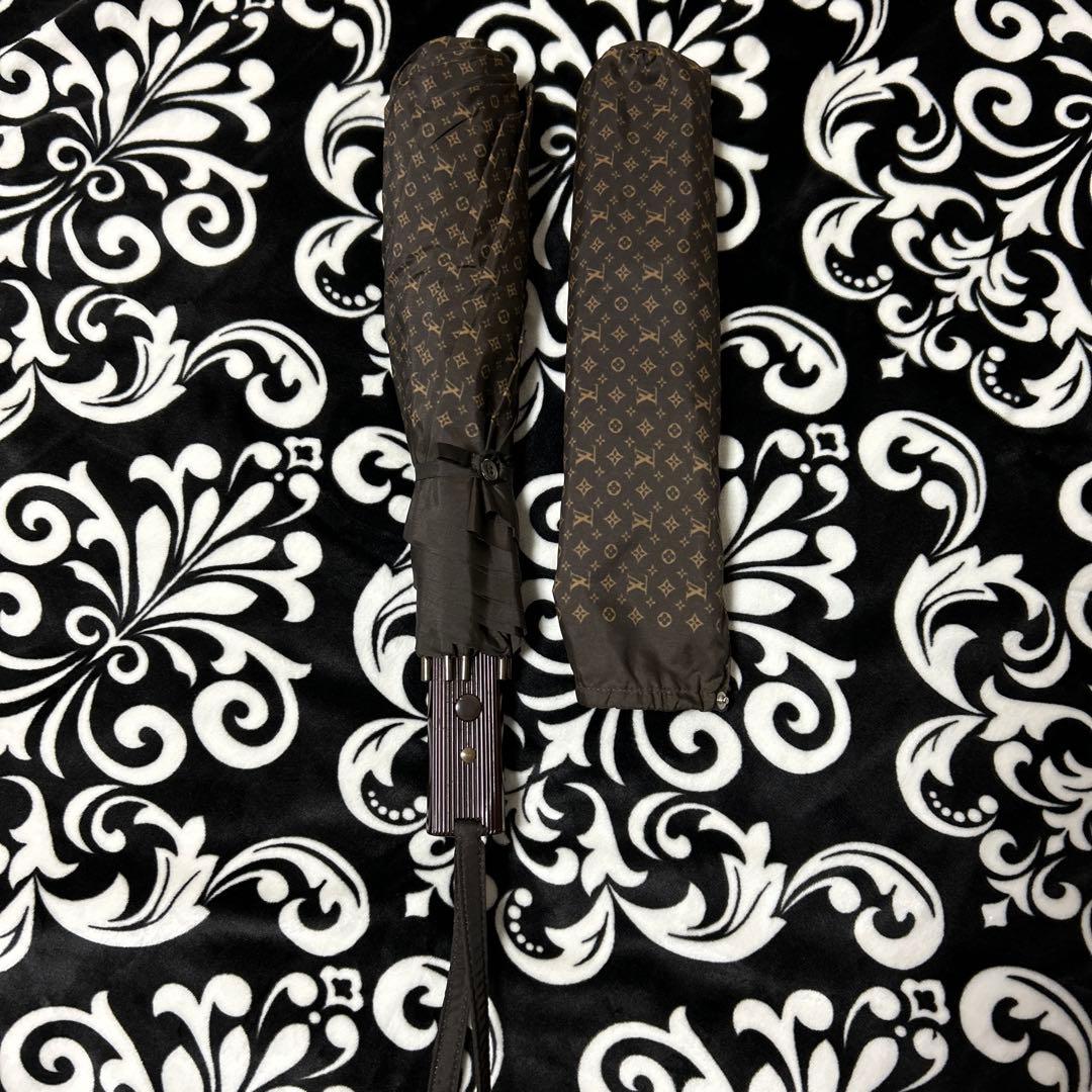 ♦️ヴィトン♦️モノグラム折りたたみ傘♦️総柄…美品♦️
