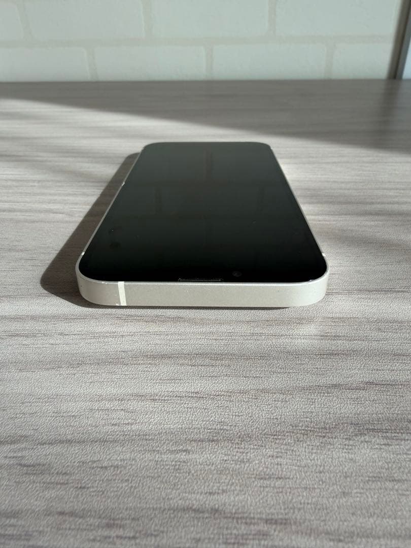 Apple iPhone 13 128GBホワイト 本体