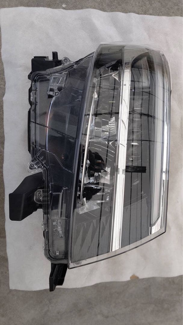 LA650s後期 タントカスタム ヘッドライト