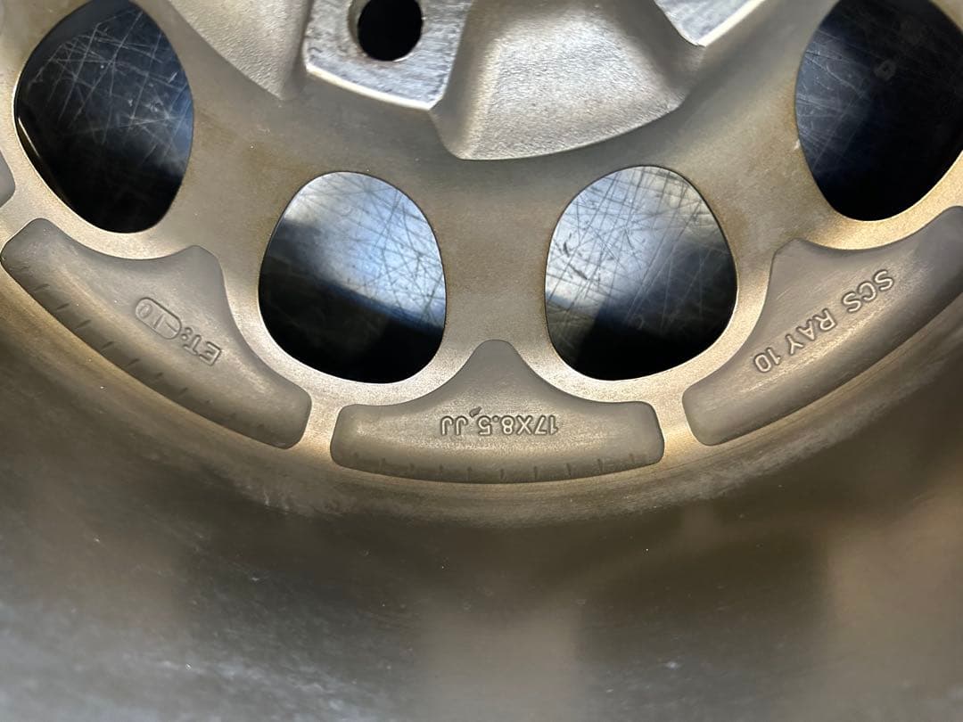 断捨離マン　SCS RAY10