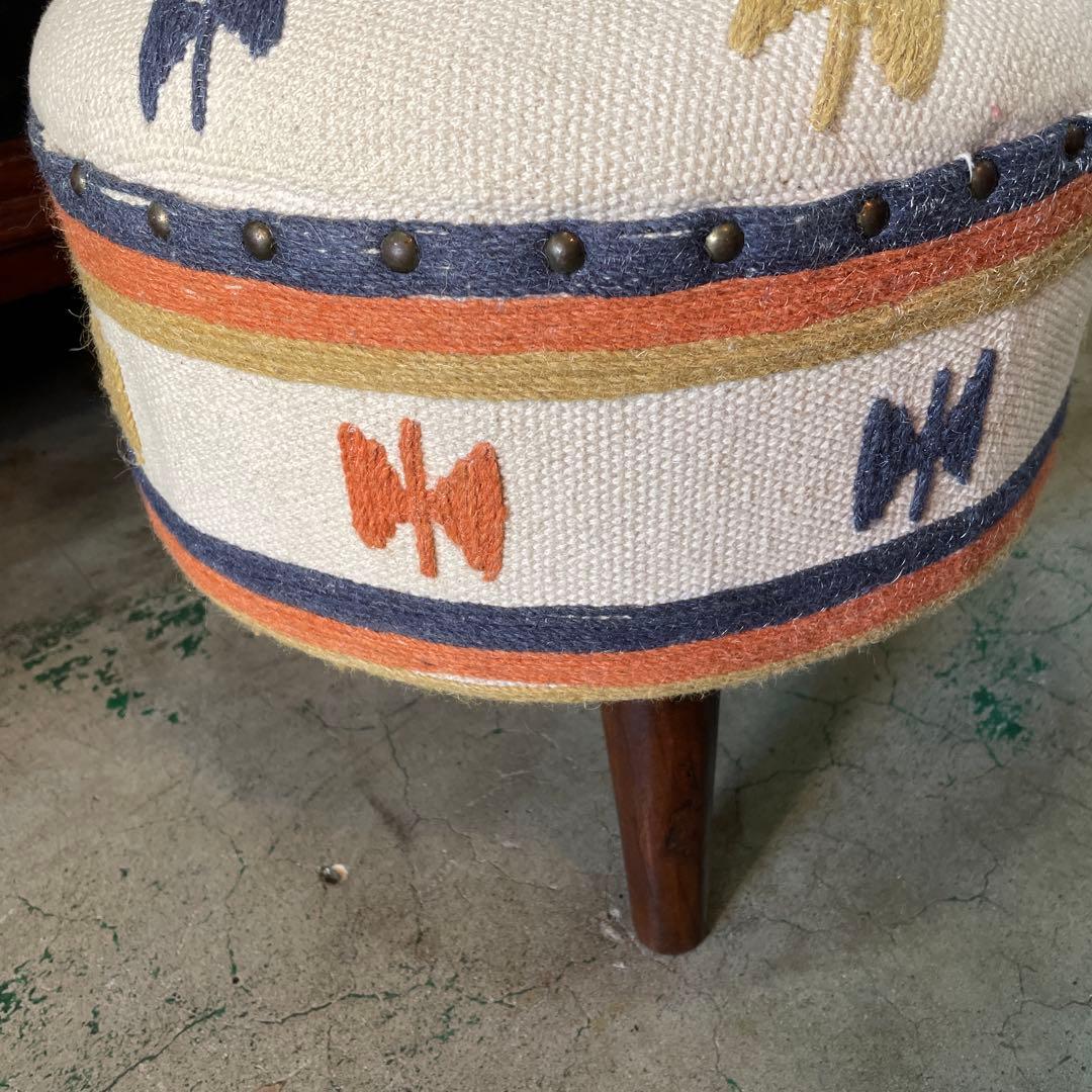 アンティーク・北欧風・木製脚付きスツール N e works