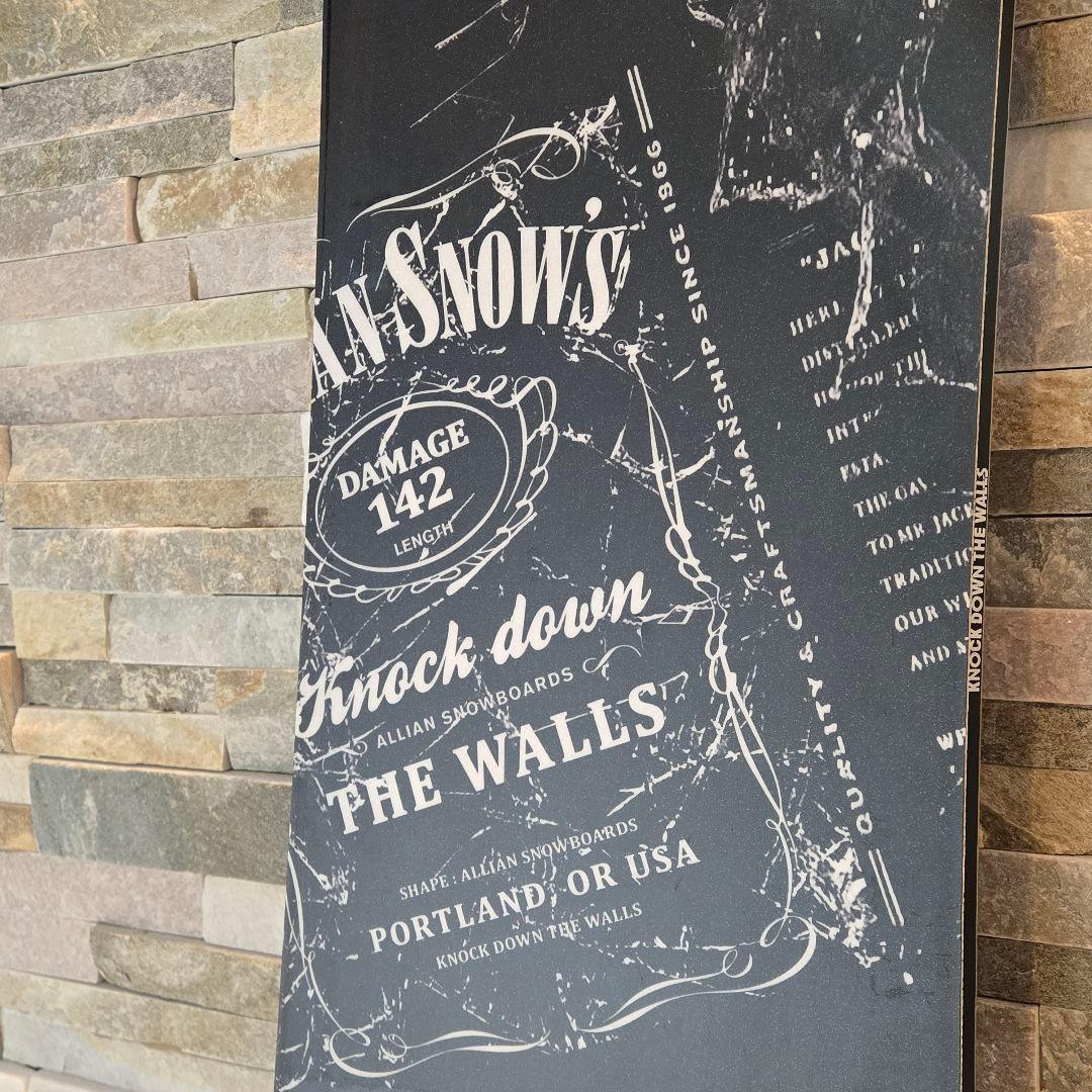 未使用　ALLIAN　アライアン　スノーボード　Damage　ダメージ　142