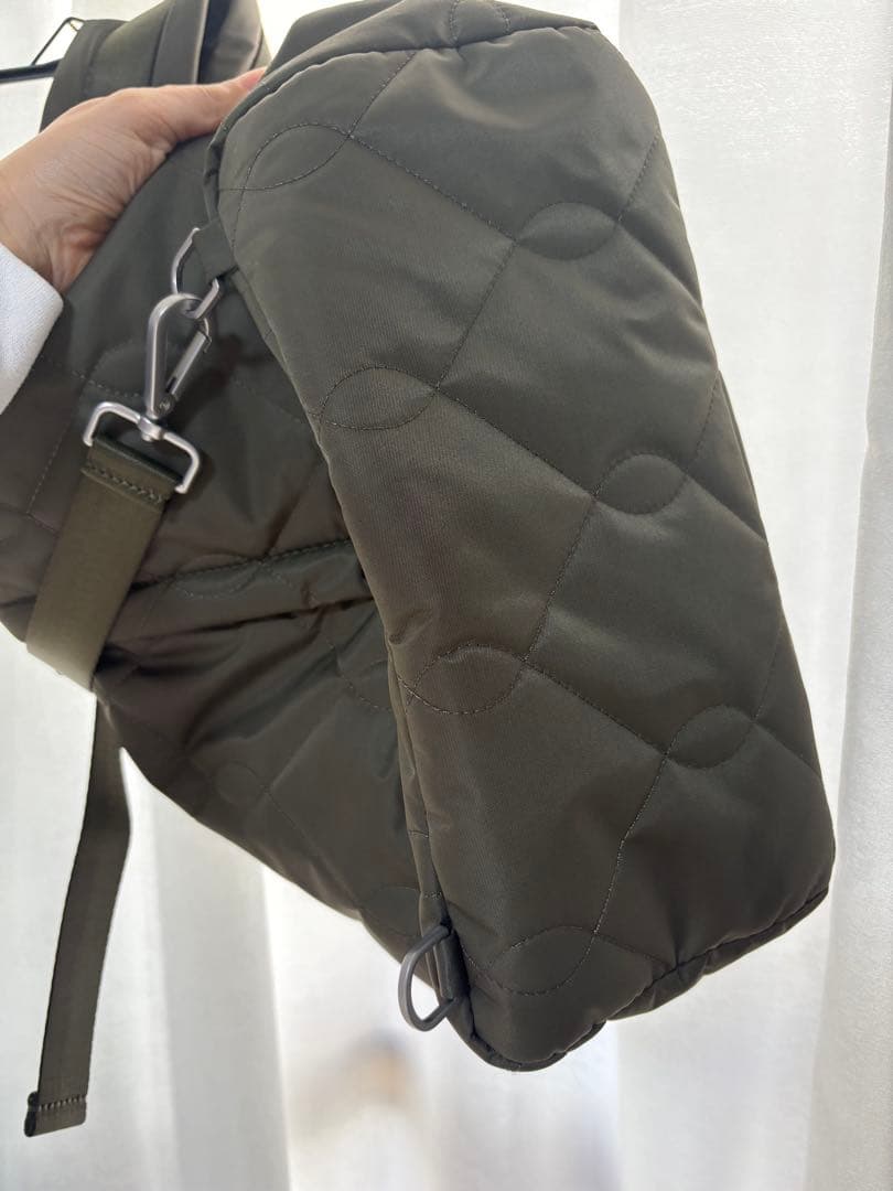 COS キルティング巾着バックパック　ワンショルダー　リュック