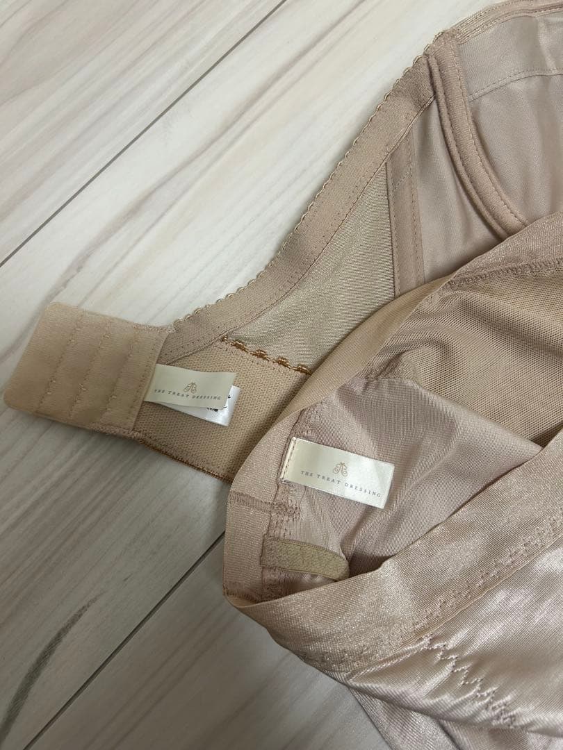 トリートドレッシング　ブライダルインナー