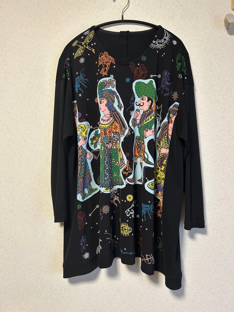 あ*い様 トクコ　星座キャラクター柄 長袖チュニック 黒　TOKUKO