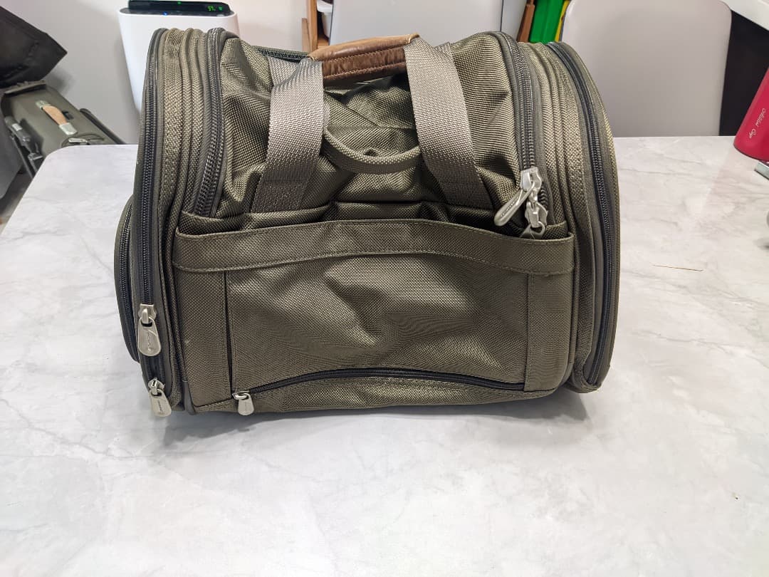 定価14万円・[Briggs & Riley] ガーメントバッグ ベースライン