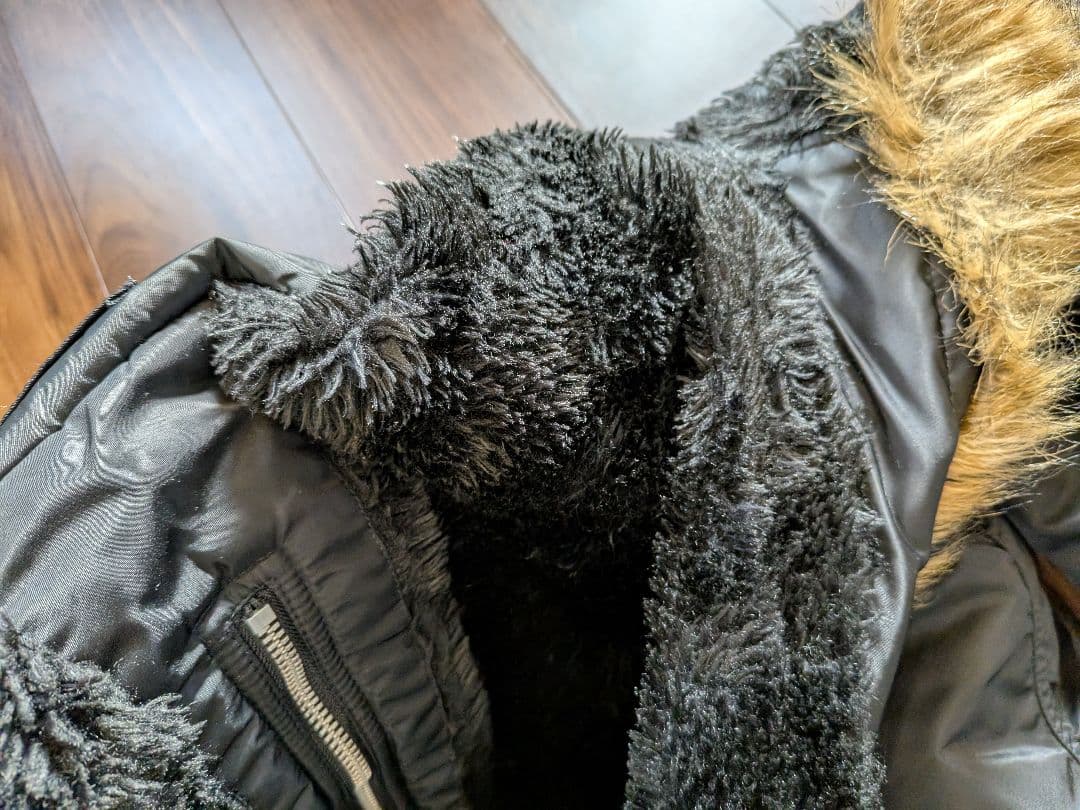 アルファインダストリーズ　N-2B　TIGHT　XL　ブラック