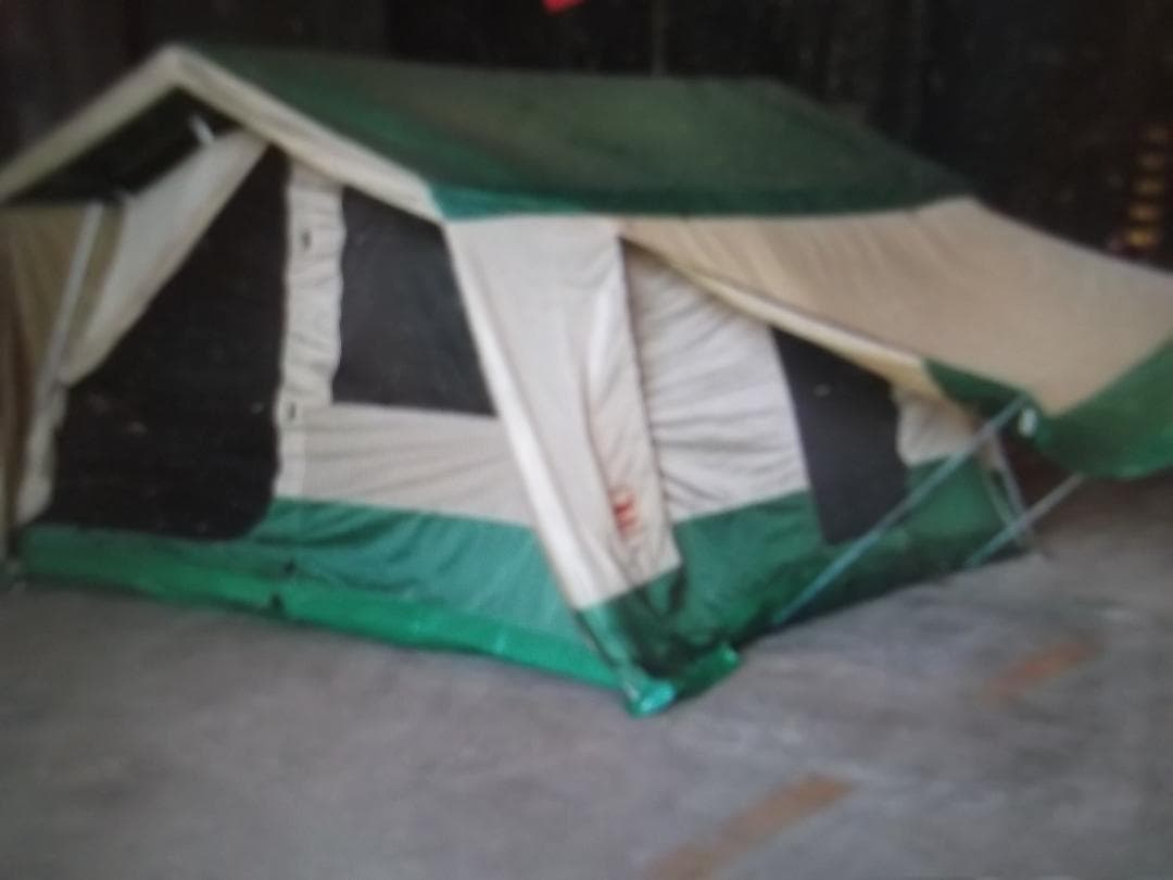 キャンプテント　大型