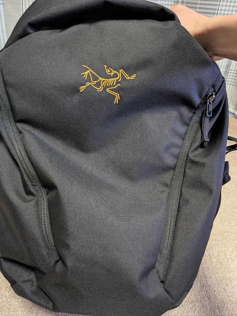 【正規品】アークテリクス マンティス26 ブラック ゴールドロゴ