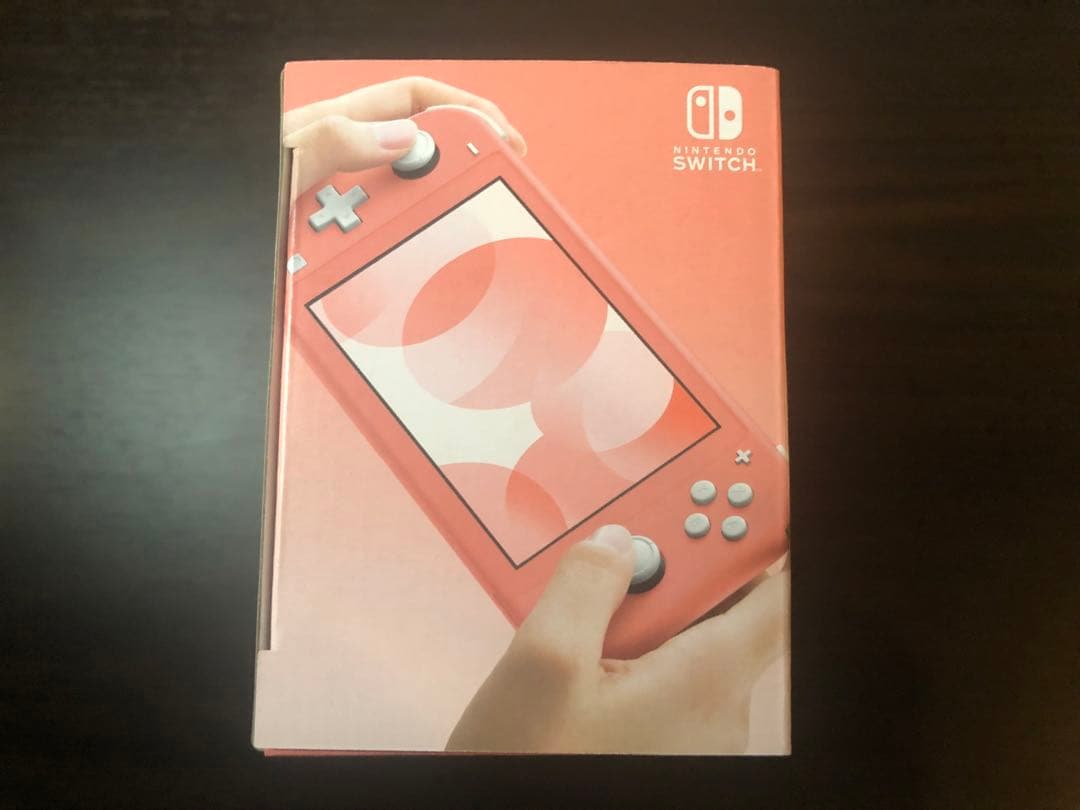 【新品未開封】NintendoSwitchライト　コーラル